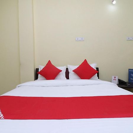 Spot On Hotel O Om Sai Plaza Bhopal Eksteriør bilde